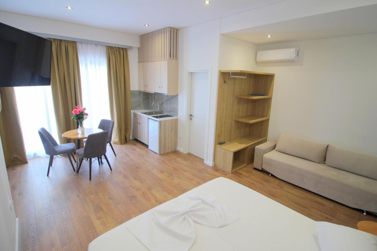 Juer Hotel Bajkaj Buitenkant foto