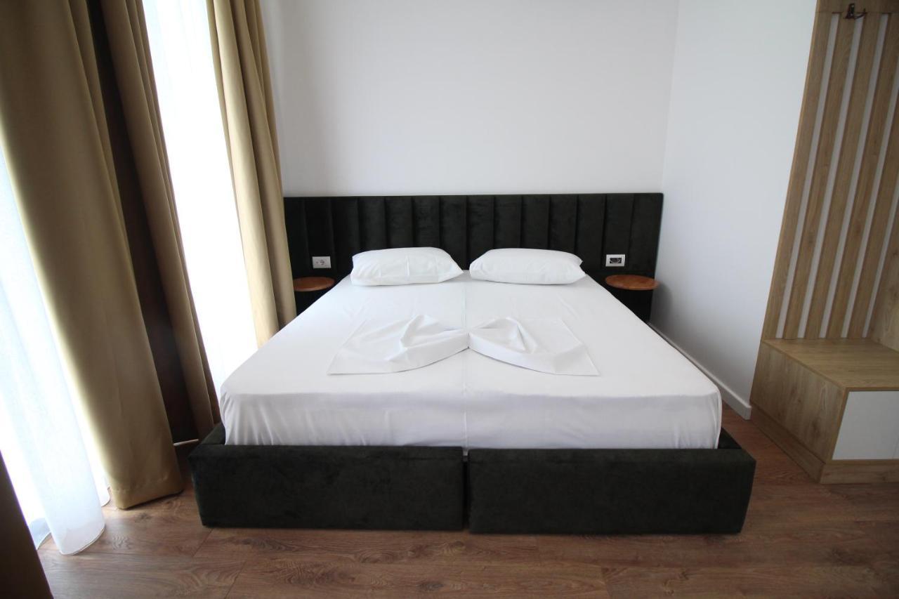 Juer Hotel Bajkaj Buitenkant foto