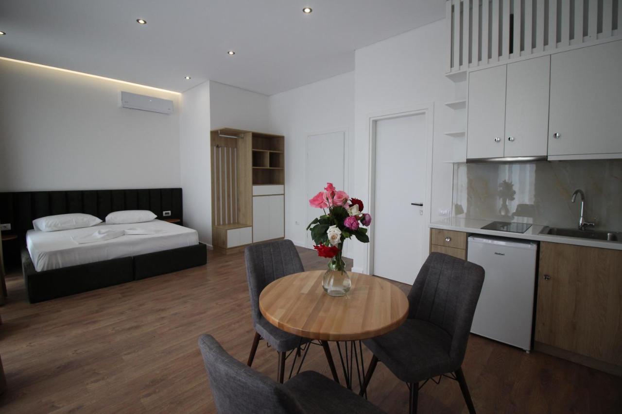 Juer Hotel Bajkaj Buitenkant foto