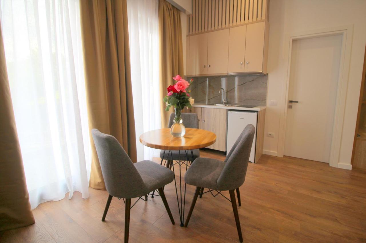 Juer Hotel Bajkaj Buitenkant foto