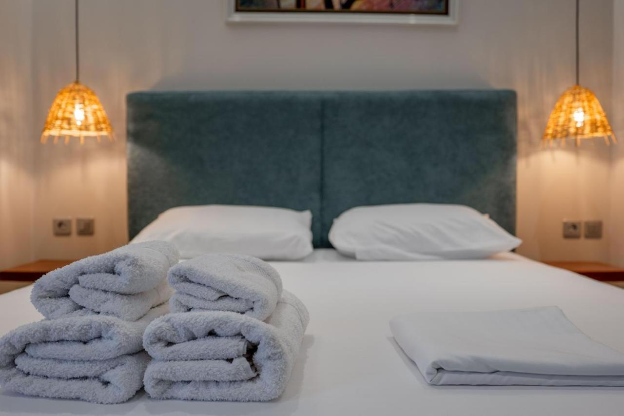 Juer Hotel Bajkaj Buitenkant foto