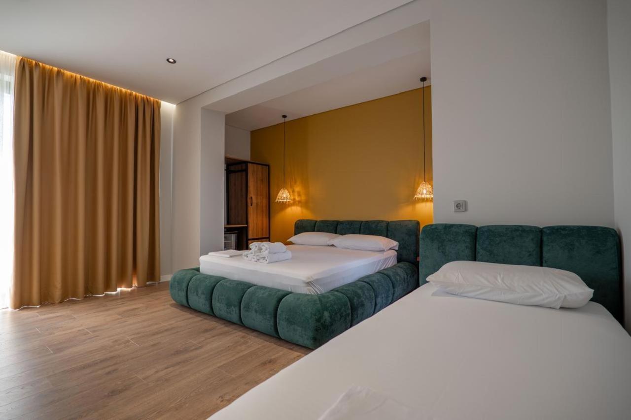 Juer Hotel Bajkaj Buitenkant foto