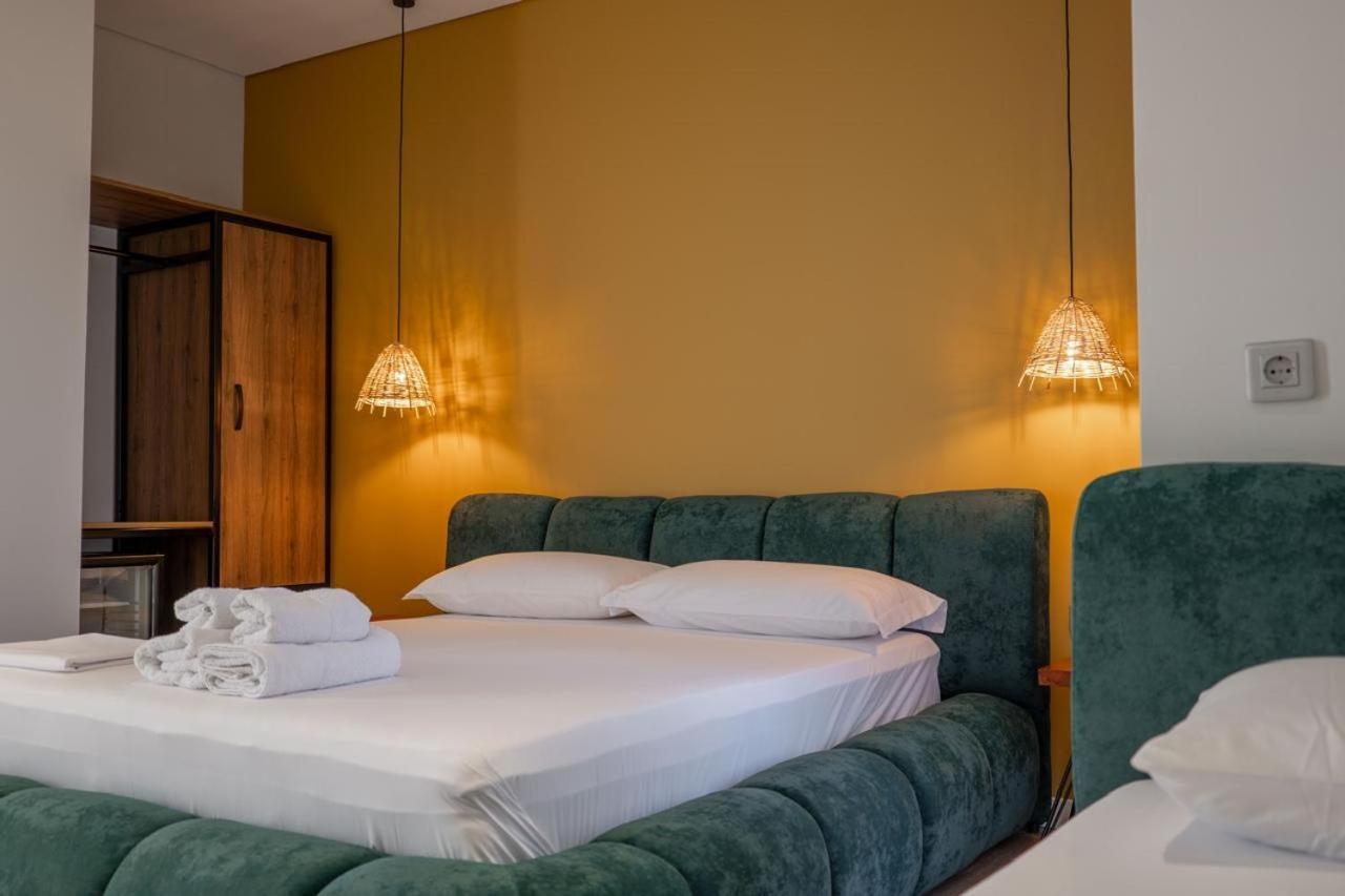 Juer Hotel Bajkaj Buitenkant foto