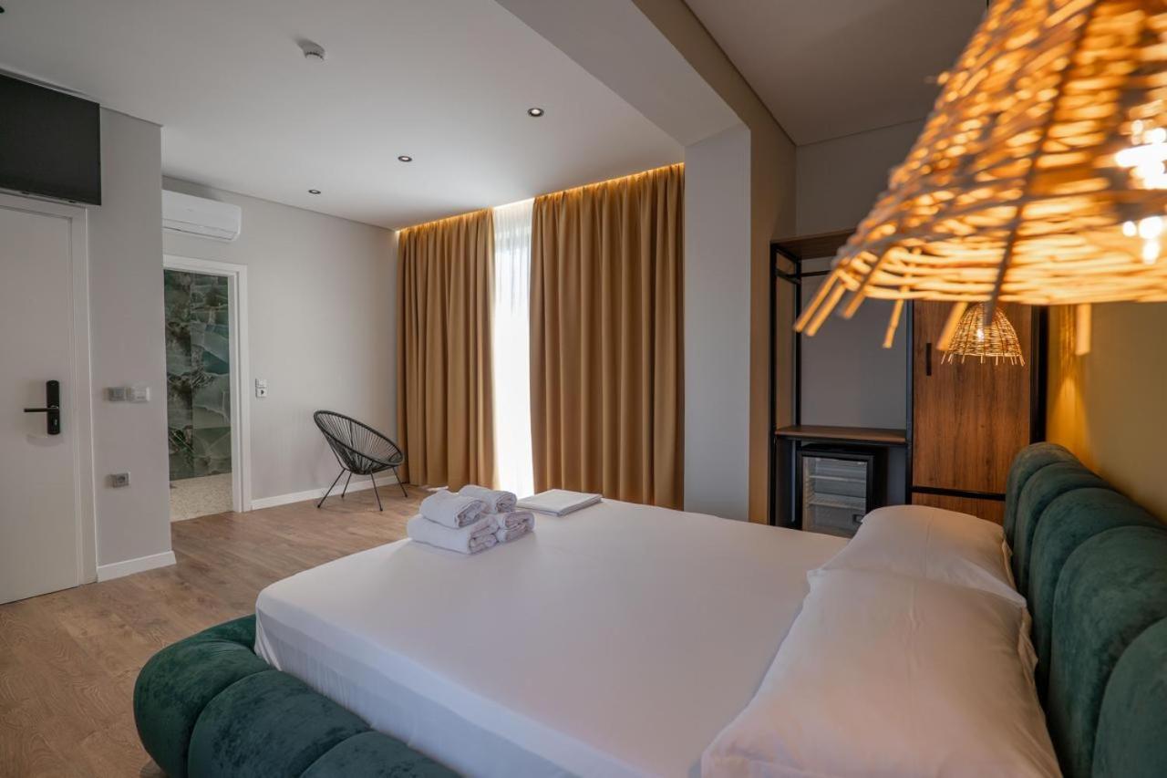 Juer Hotel Bajkaj Buitenkant foto